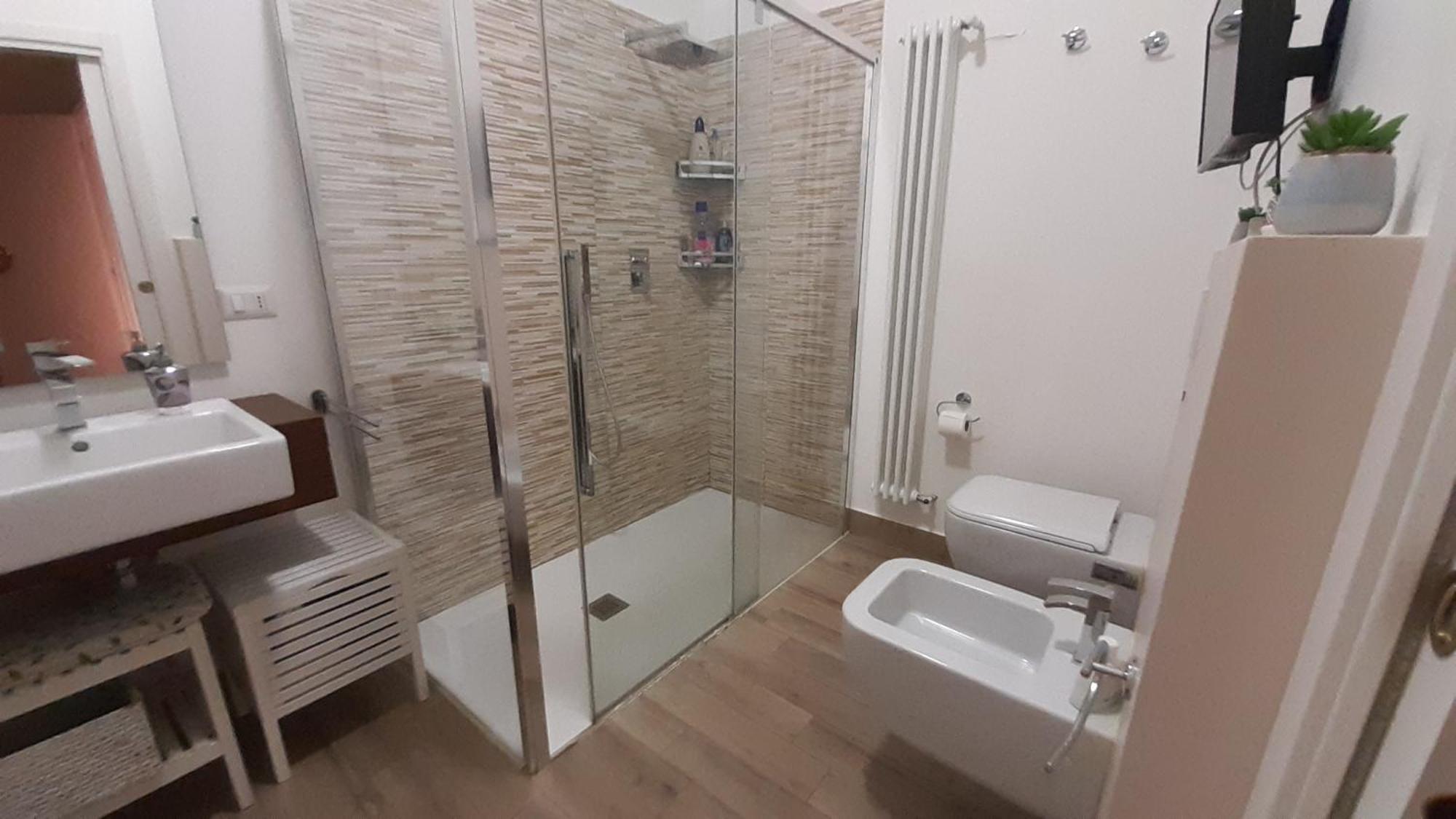 Interno5 Bari
